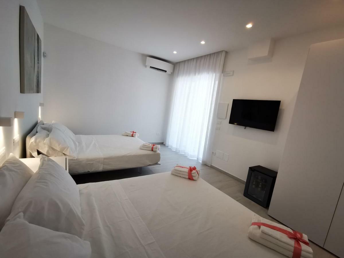 Sunset Bay Bed & Breakfast *
